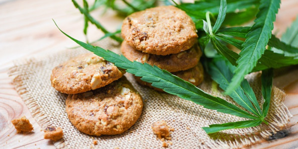 Hvordan laver man småkager med cannabis? Opskrift
